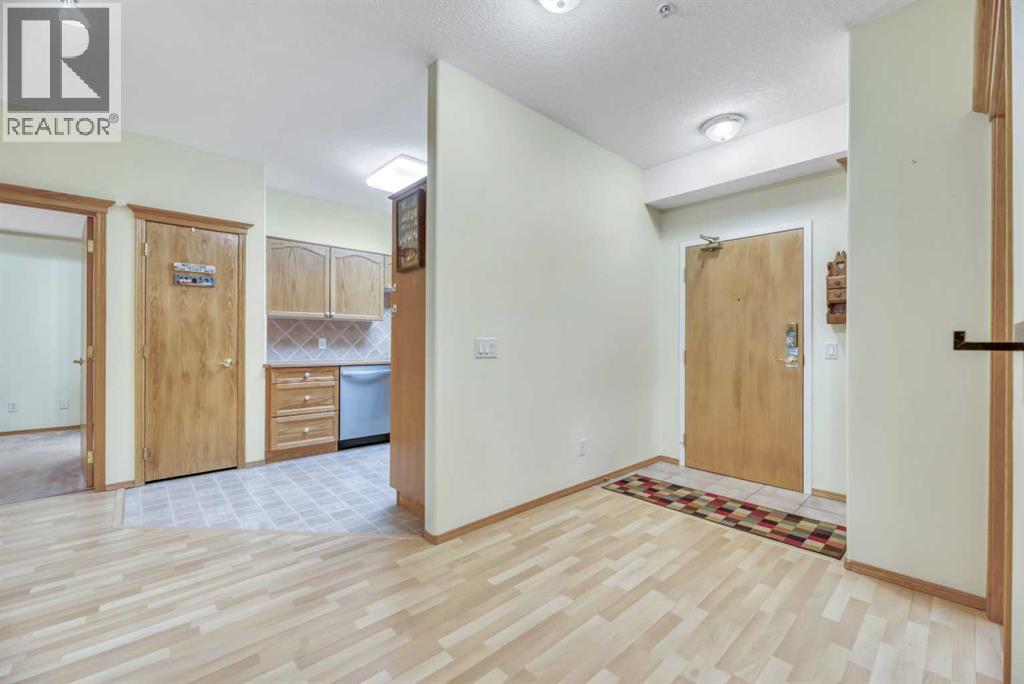 Single Family House for Sale in   Tuscany Springs Boulevard NW Tuscany Calgary 