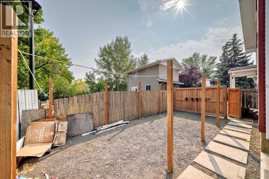 Single Family House for Sale in  Pineset Place NE Pineridge Calgary 