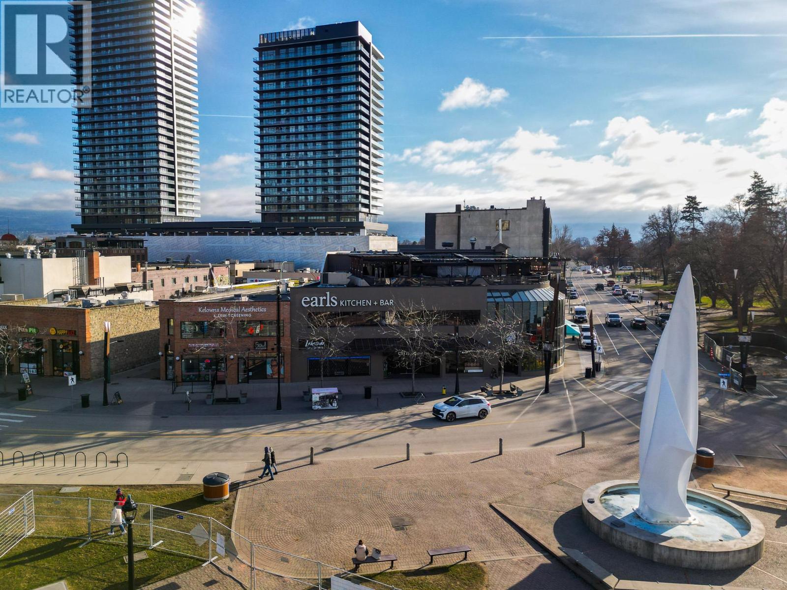  207 Bernard Avenue, Kelowna