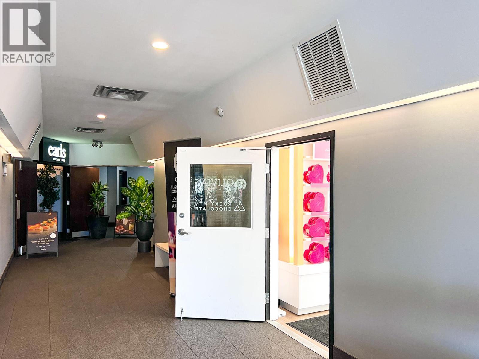  207 Bernard Avenue, Kelowna