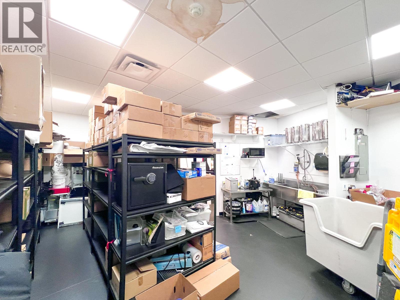  207 Bernard Avenue, Kelowna