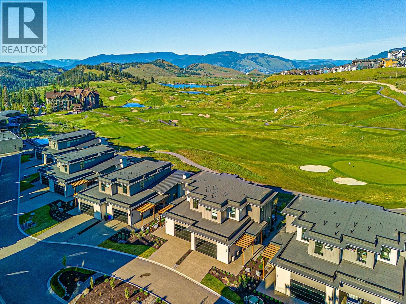 24 105 Predator Ridge Drive, Vernon