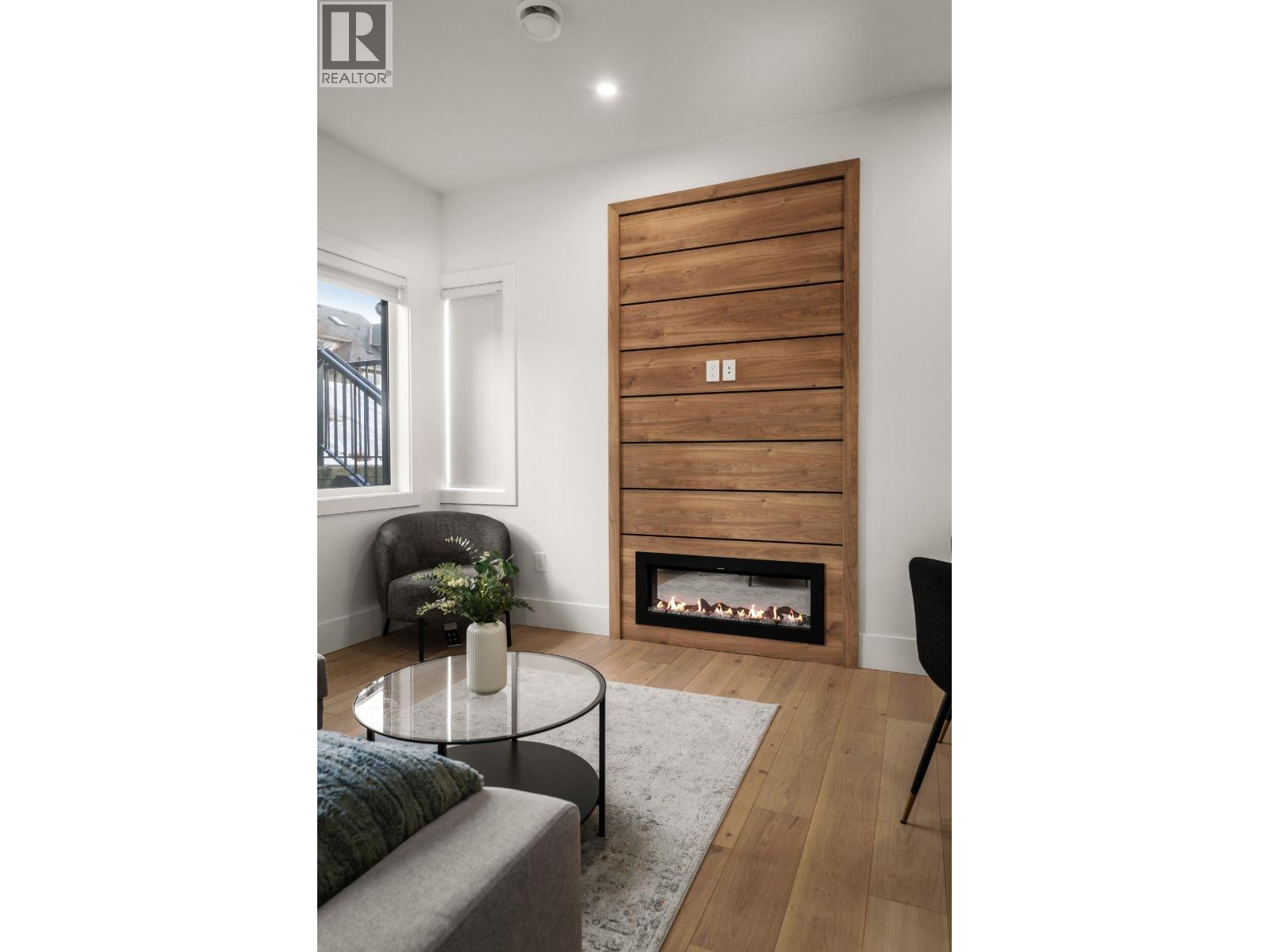 104 941 DANSEY AVENUE, Coquitlam