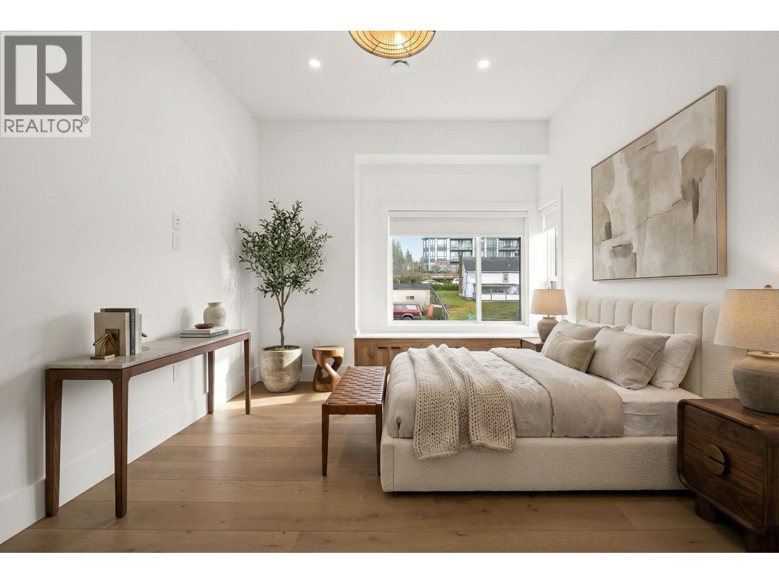 104 941 DANSEY AVENUE, Coquitlam