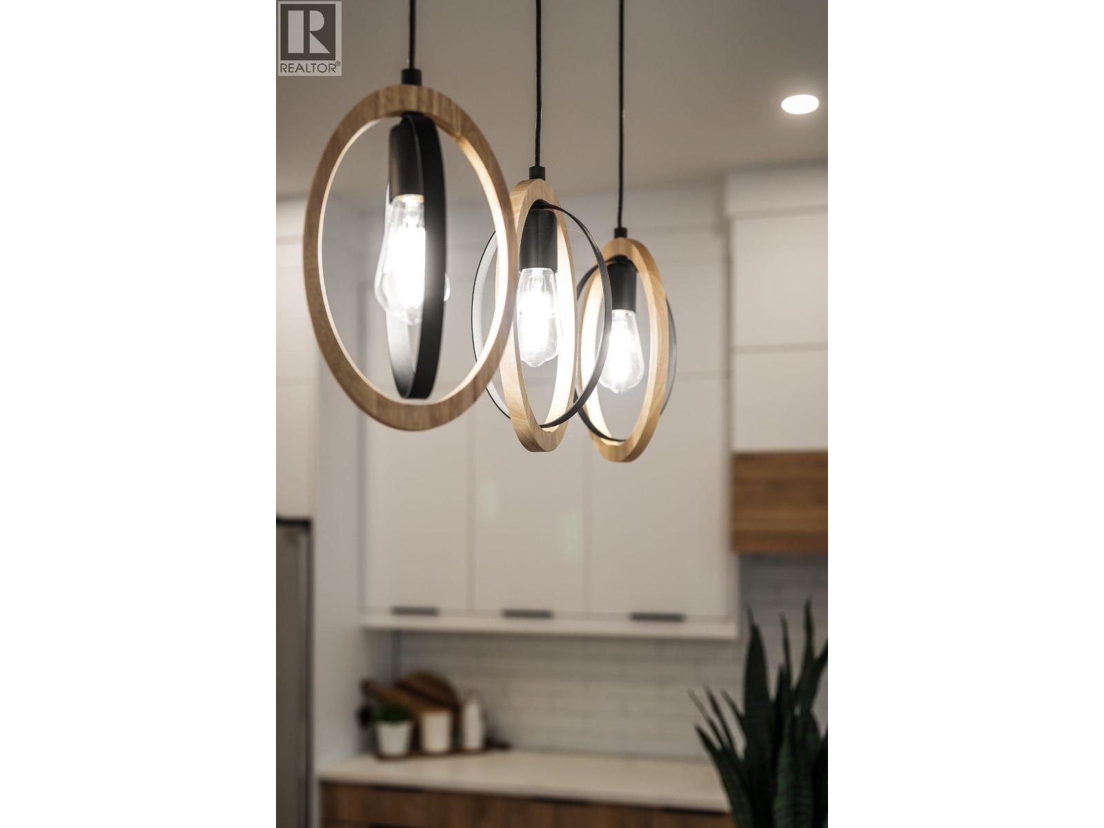 104 941 DANSEY AVENUE, Coquitlam