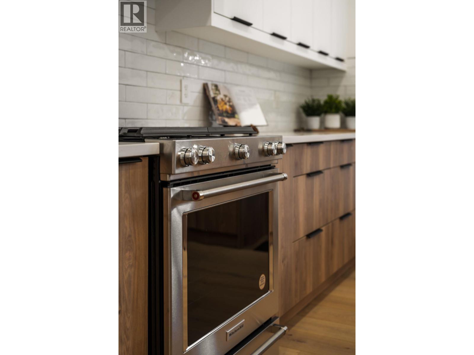 104 941 DANSEY AVENUE, Coquitlam