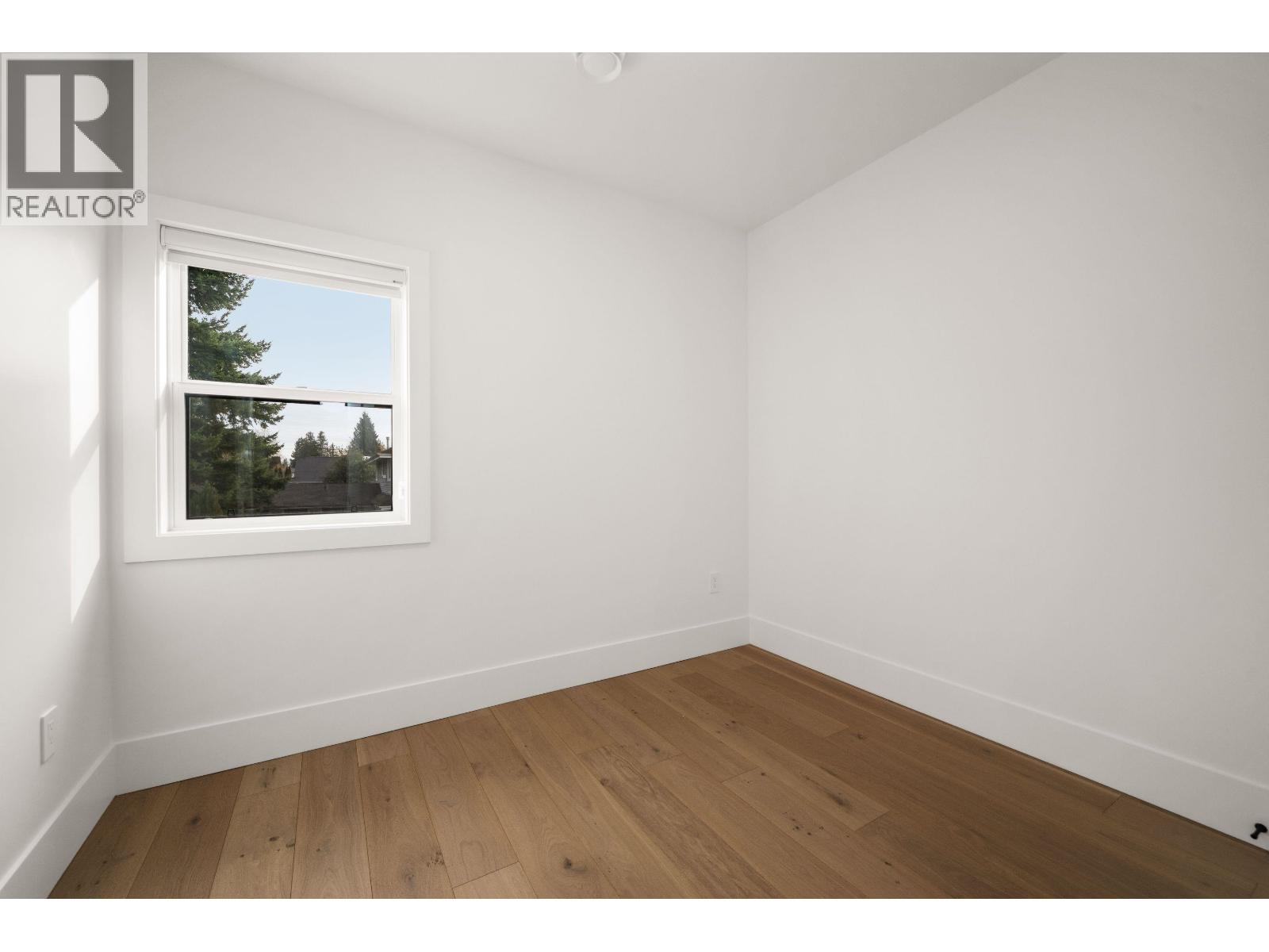 104 941 DANSEY AVENUE, Coquitlam