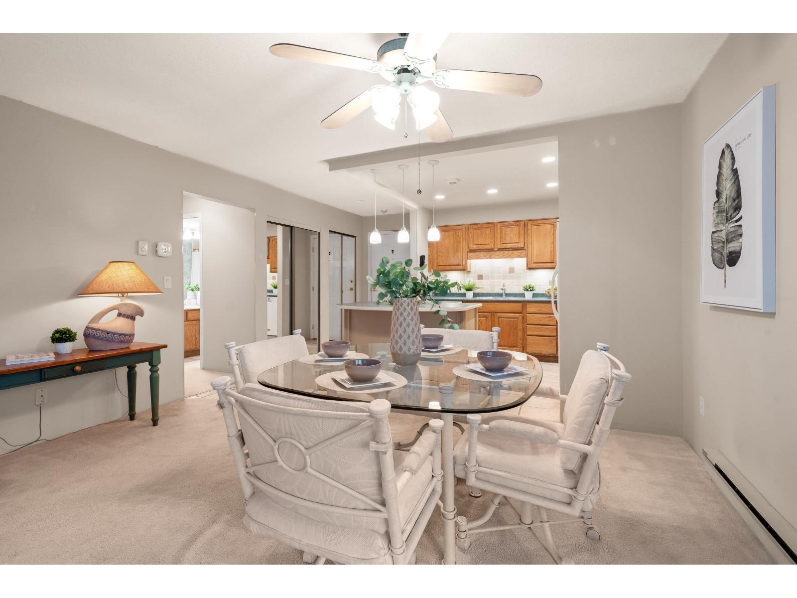 202 14950 THRIFT AVENUE, White Rock