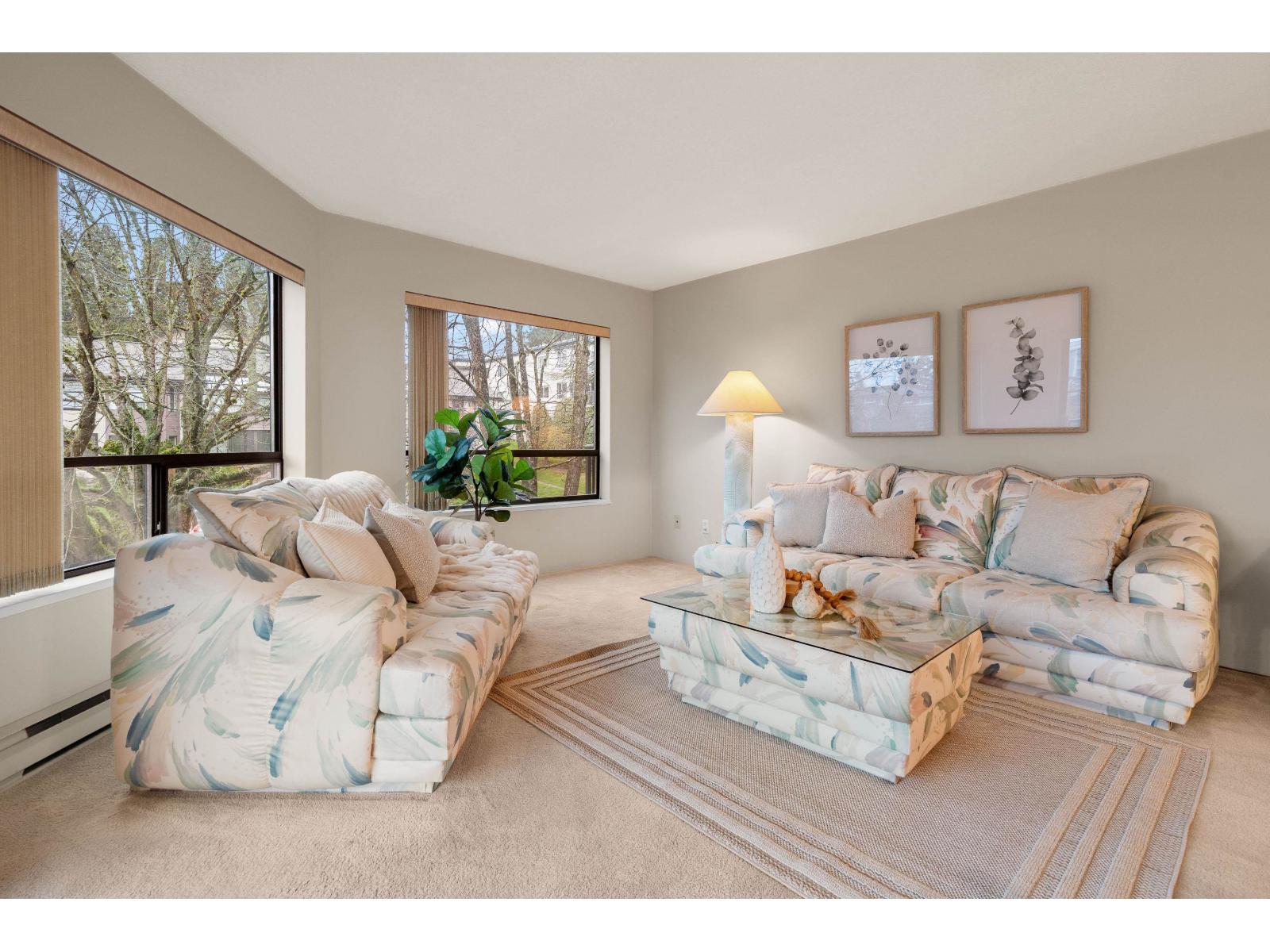 202 14950 THRIFT AVENUE, White Rock