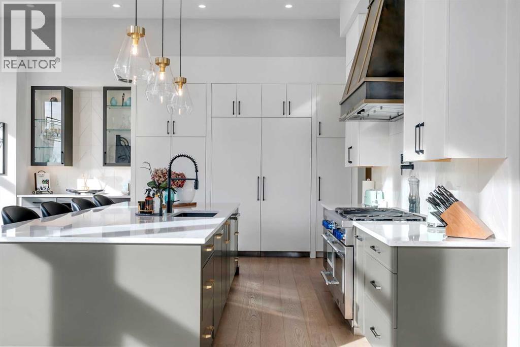 Single Family House for Sale in  Elkton Close SW Springbank Hill Calgary 