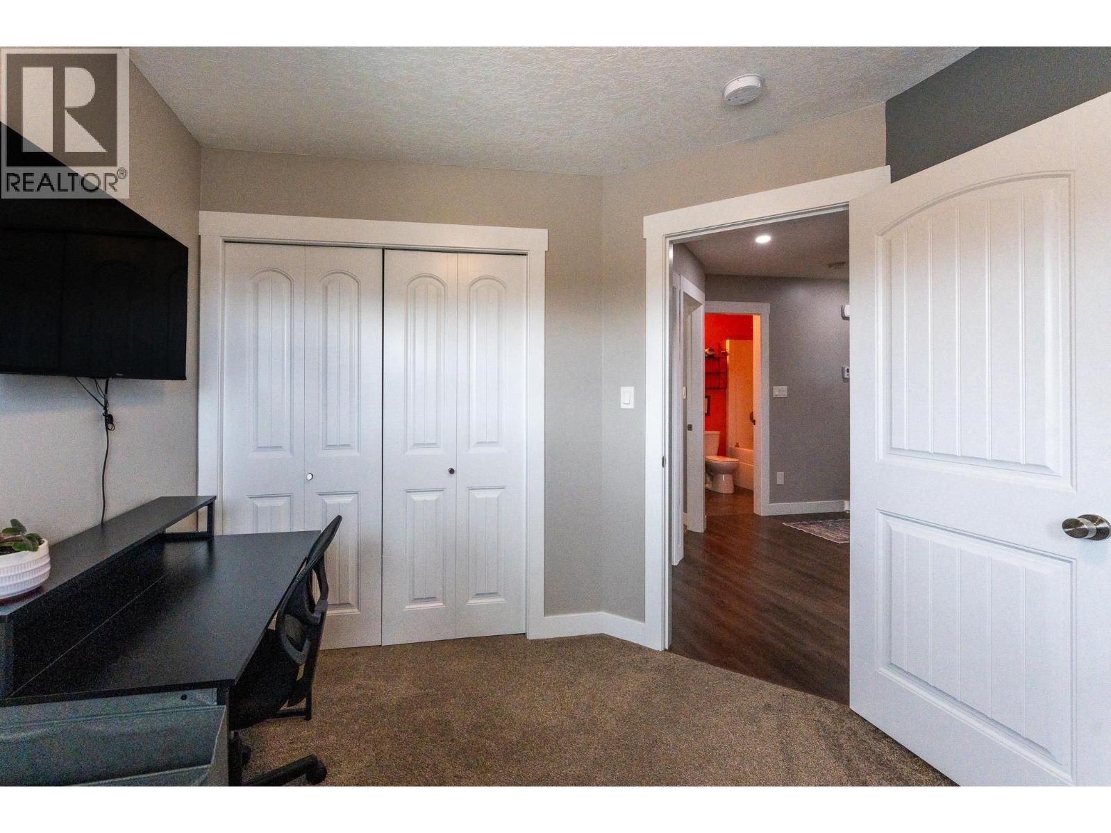 5283 WOODSTOCK COURT - 21