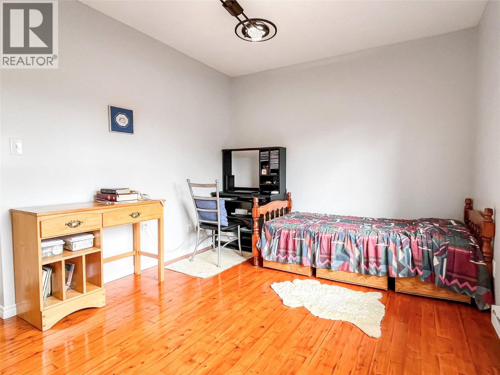 7410 Shalal Road, Kelowna