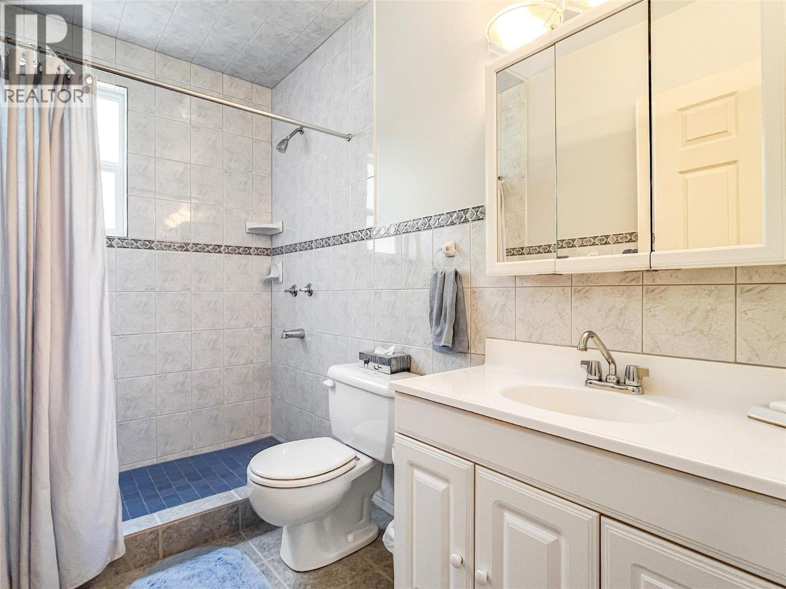 7410 Shalal Road, Kelowna