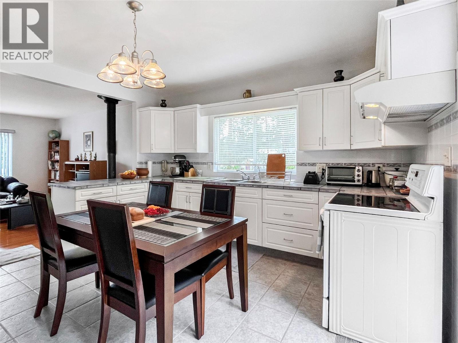 7410 Shalal Road, Kelowna