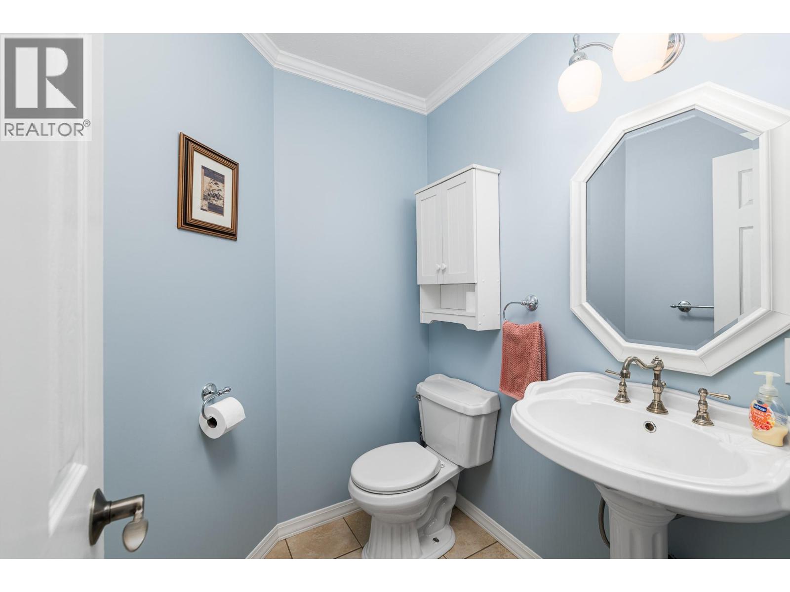 1506 1ST Avenue NW, Creston