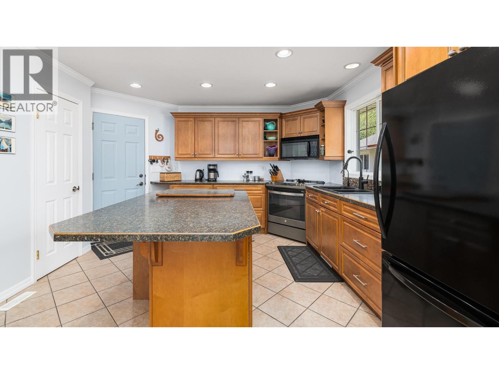 1506 1ST Avenue NW, Creston