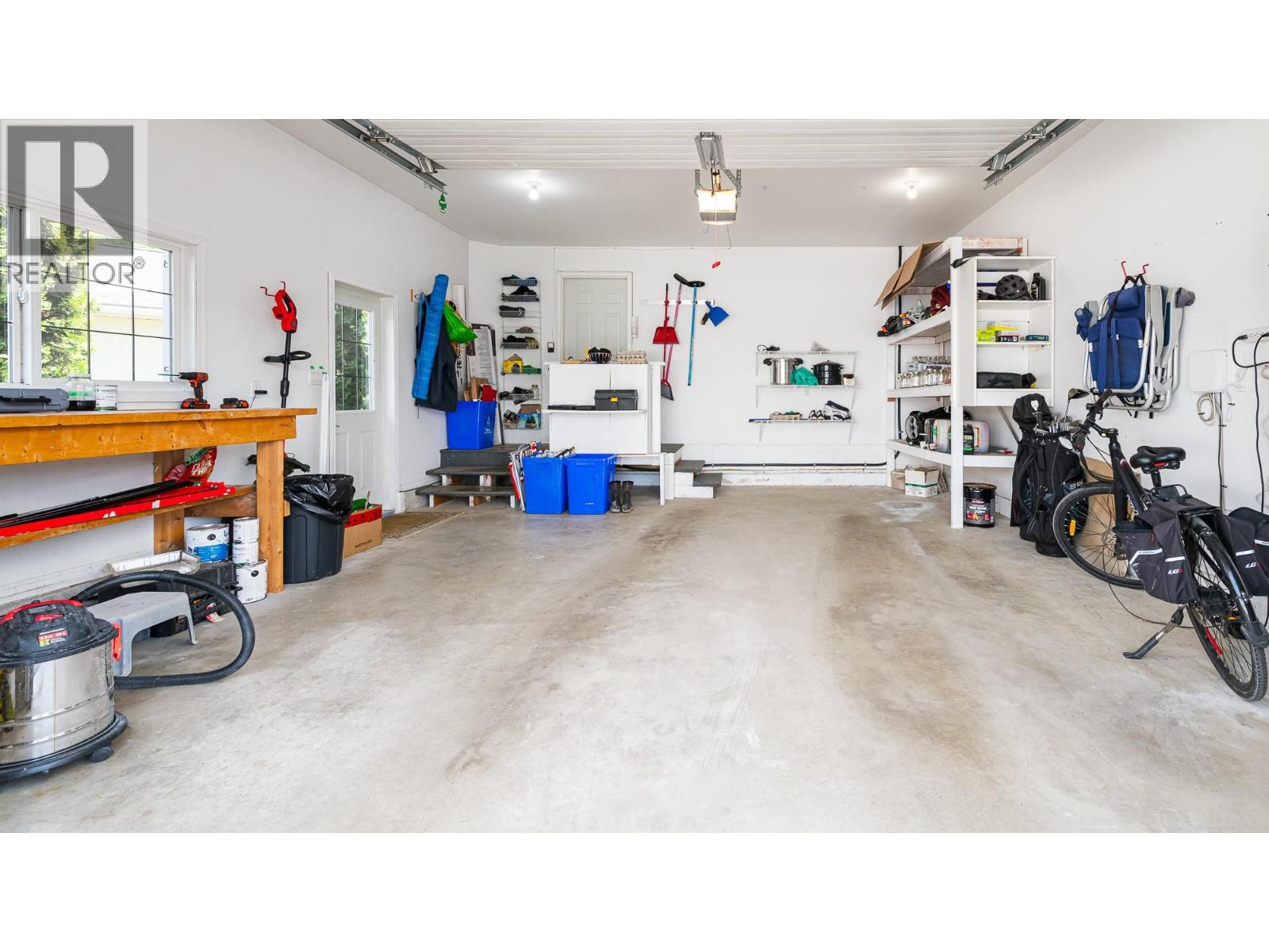 1506 1ST Avenue NW, Creston