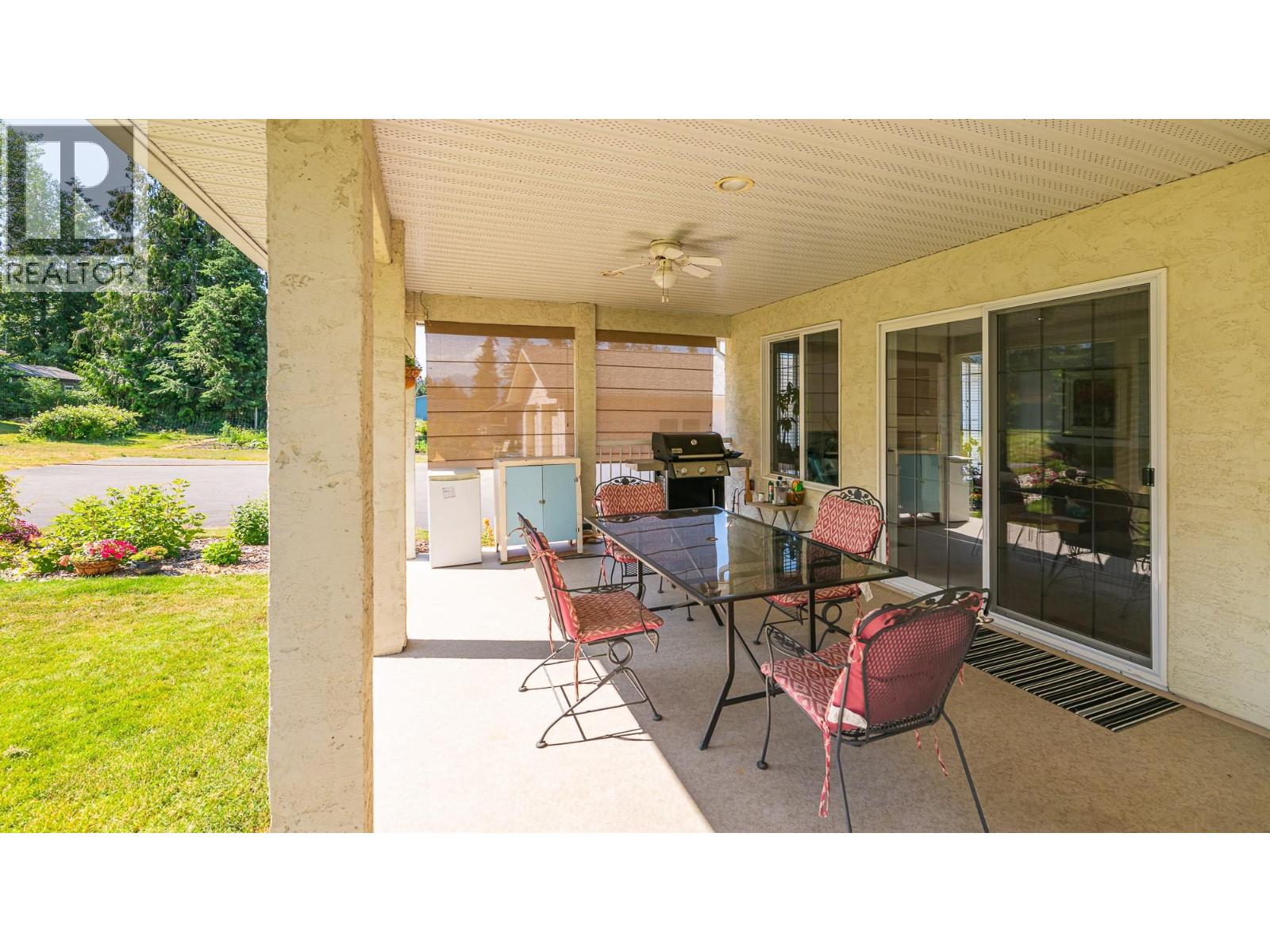 1506 1ST Avenue NW, Creston