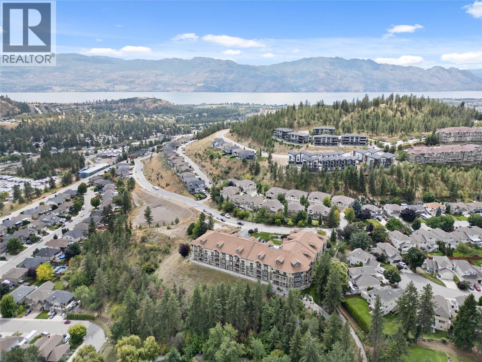 102 2120 Shannon Ridge Drive, West Kelowna