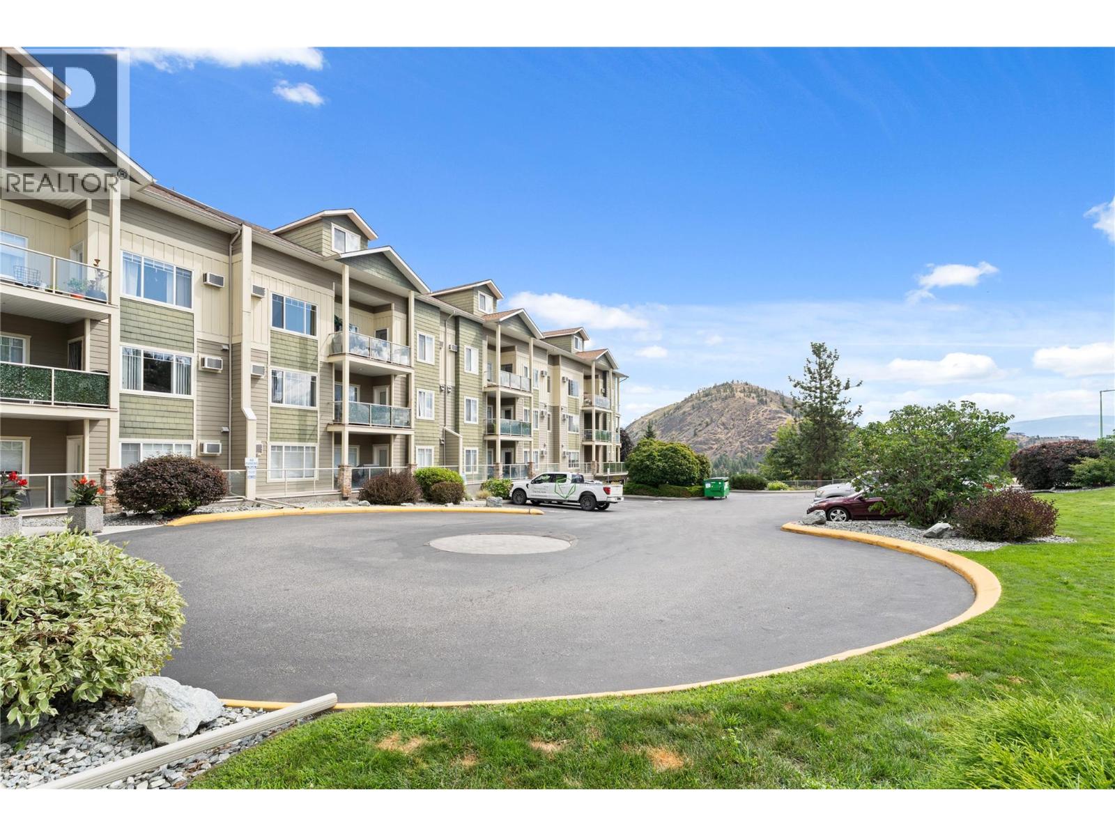 #102 2120 Shannon Ridge Drive - 29