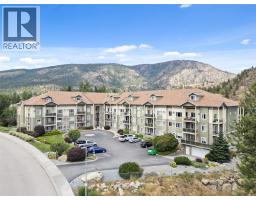 102 2120 Shannon Ridge Drive, West Kelowna