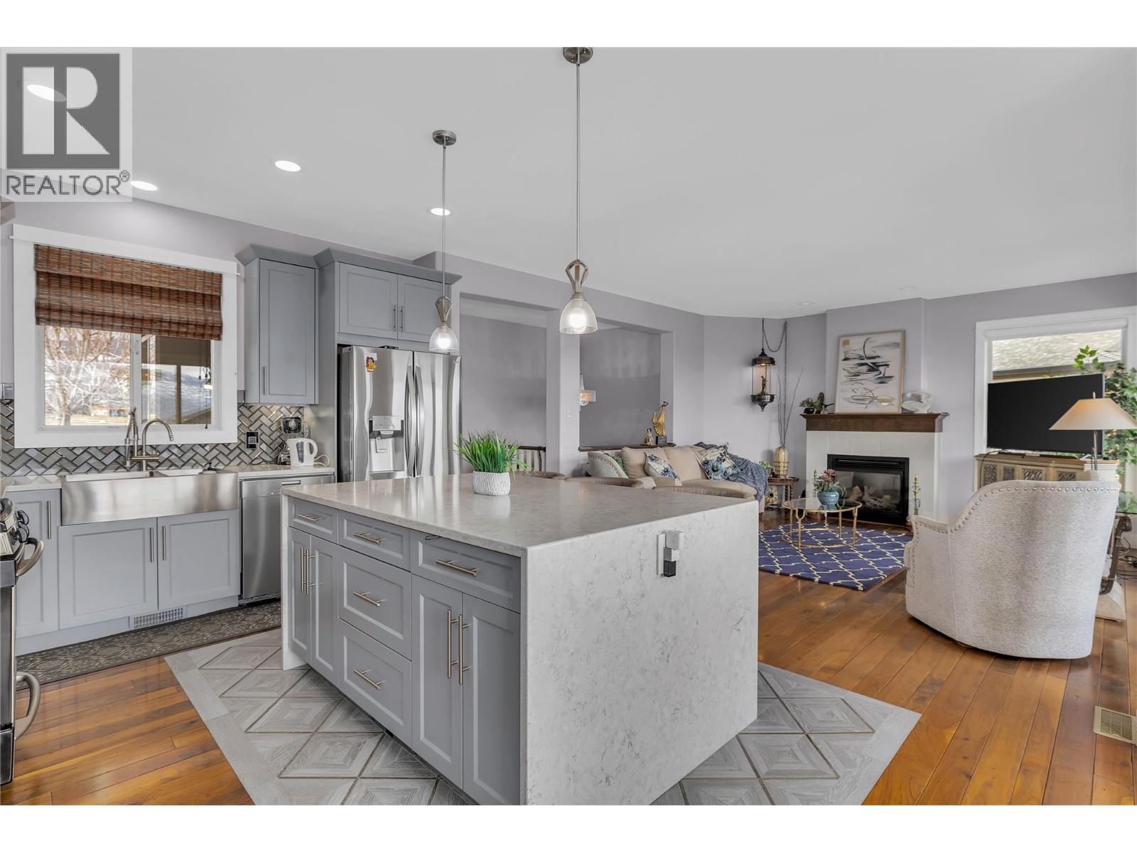  4108 Solana Place, Westbank