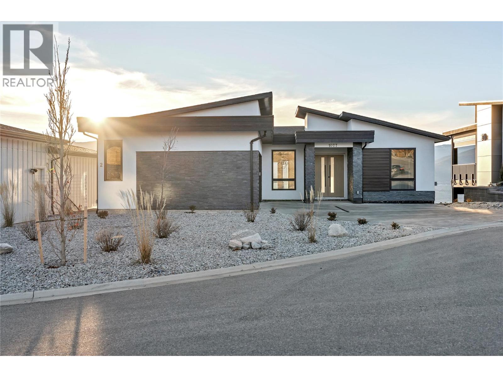  1077 Antler Drive, Penticton