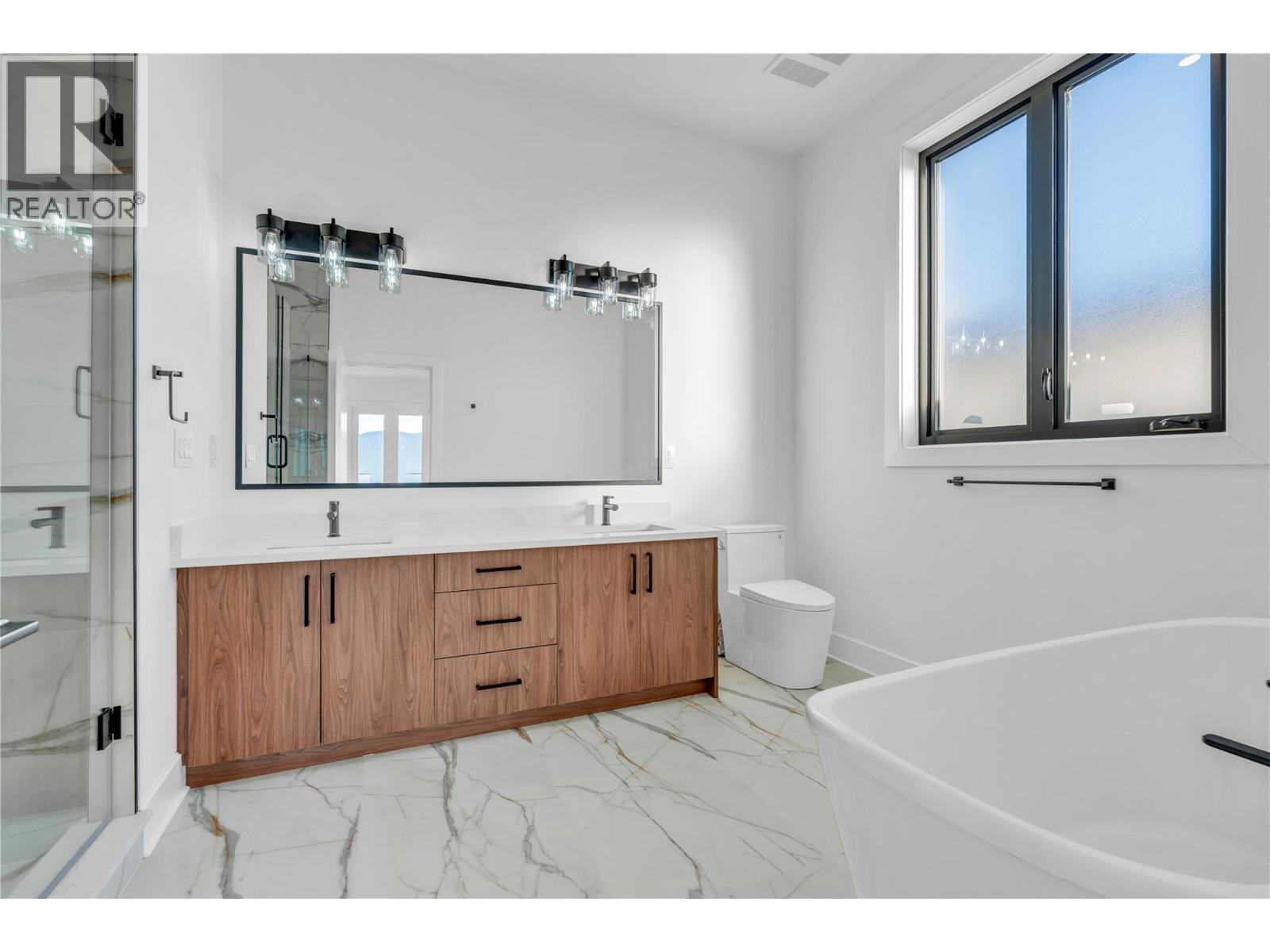  1077 Antler Drive, Penticton