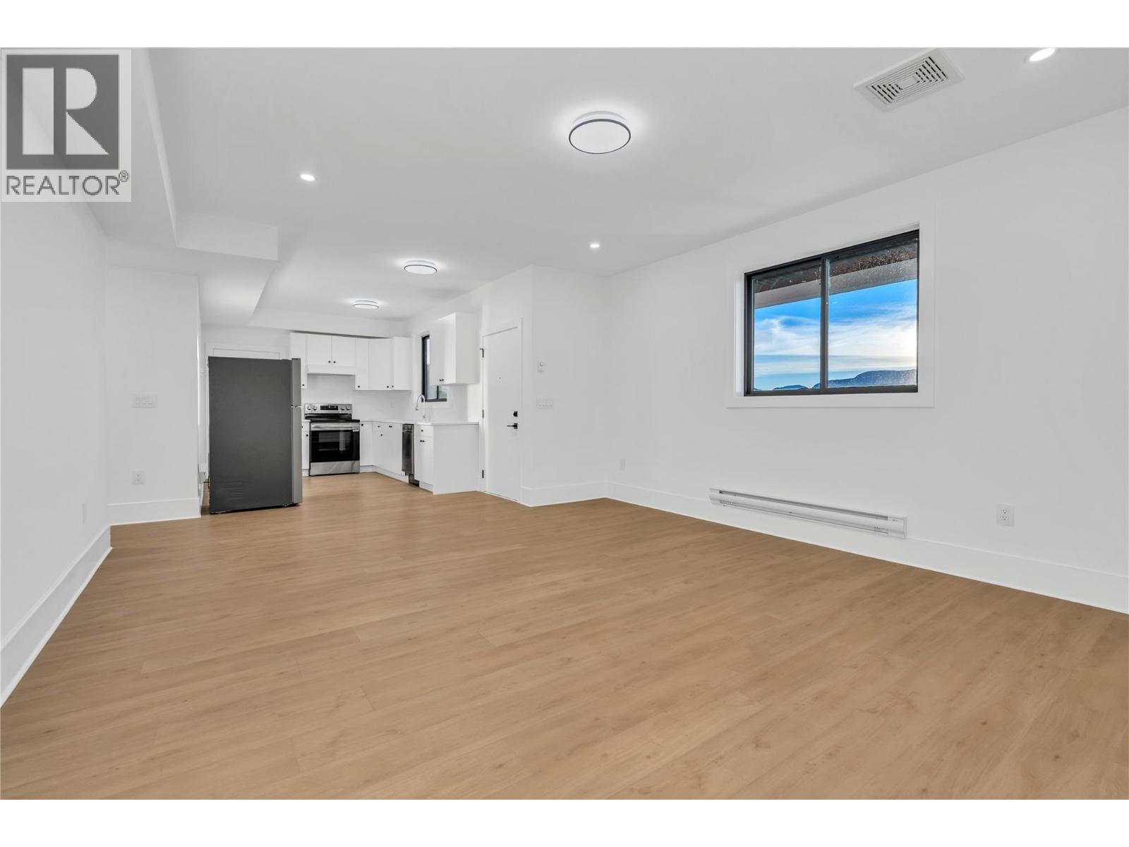  1077 Antler Drive, Penticton