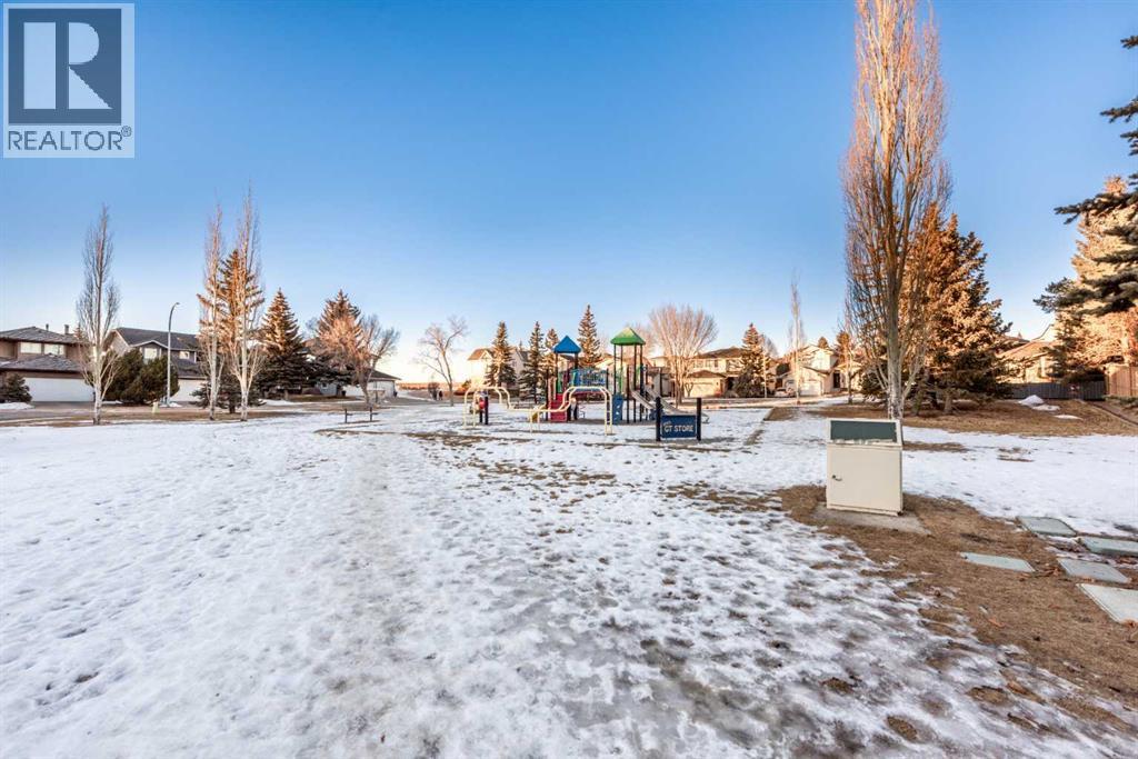 Single Family House for Sale in  Woodbrook Road SW Woodbine Calgary 
