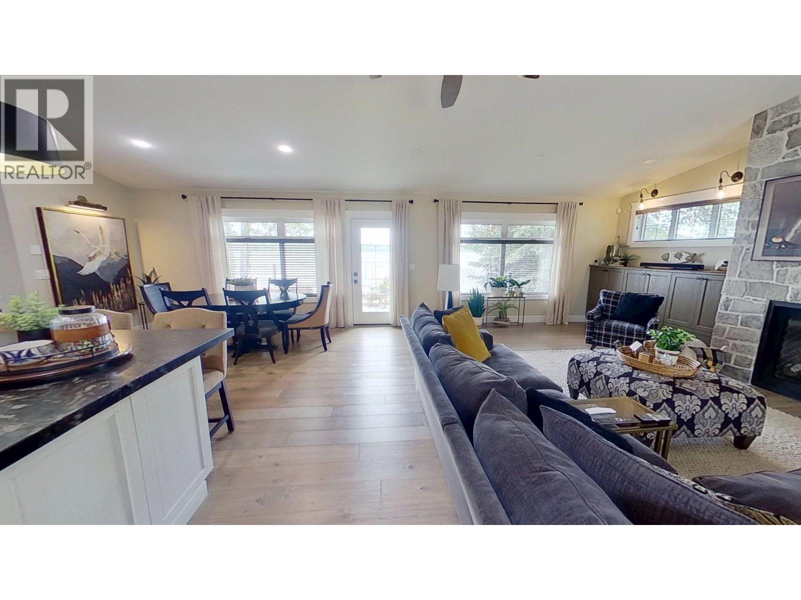 13775 GOLF COURSE ROAD, Charlie Lake