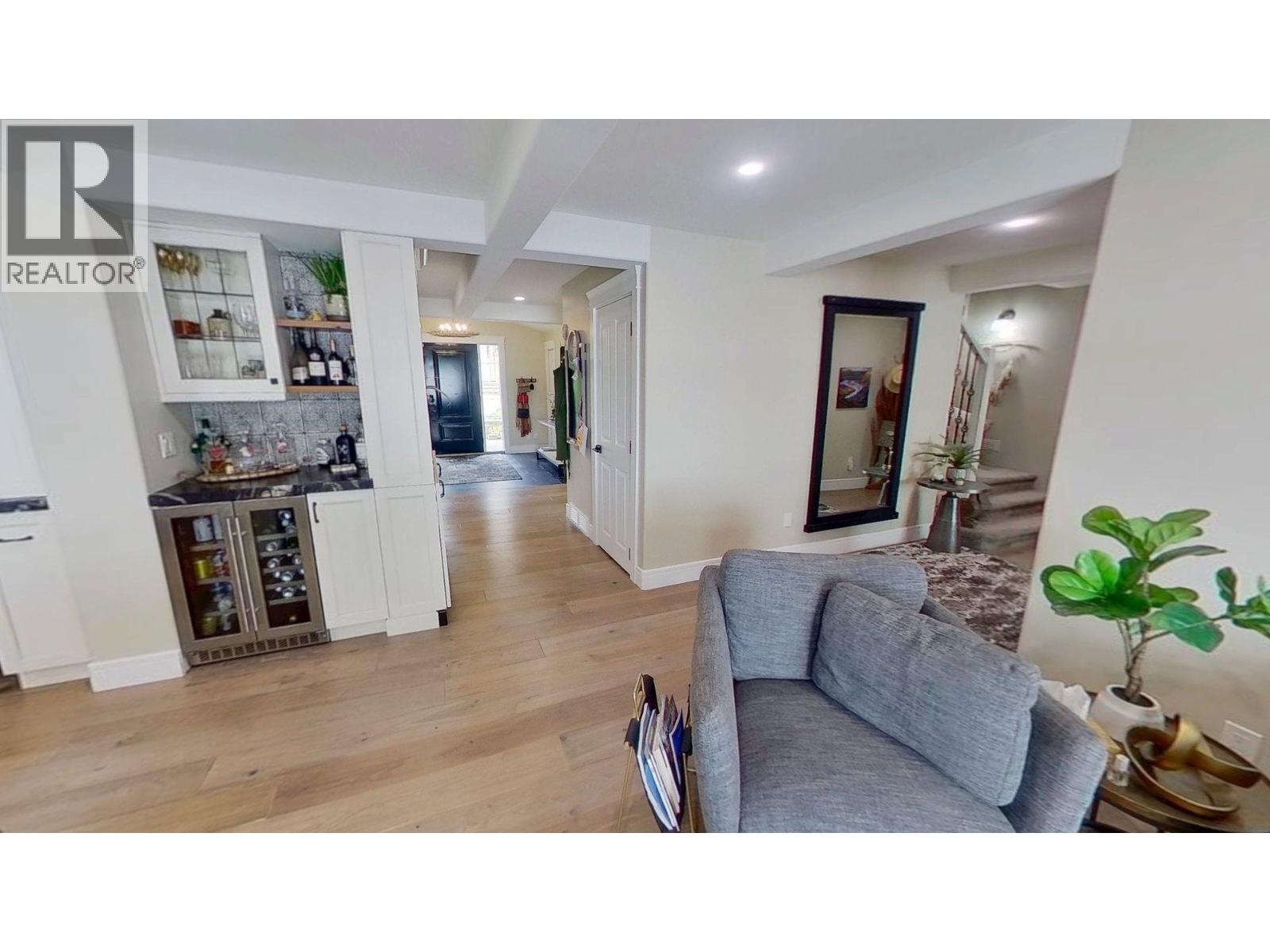 13775 GOLF COURSE ROAD, Charlie Lake