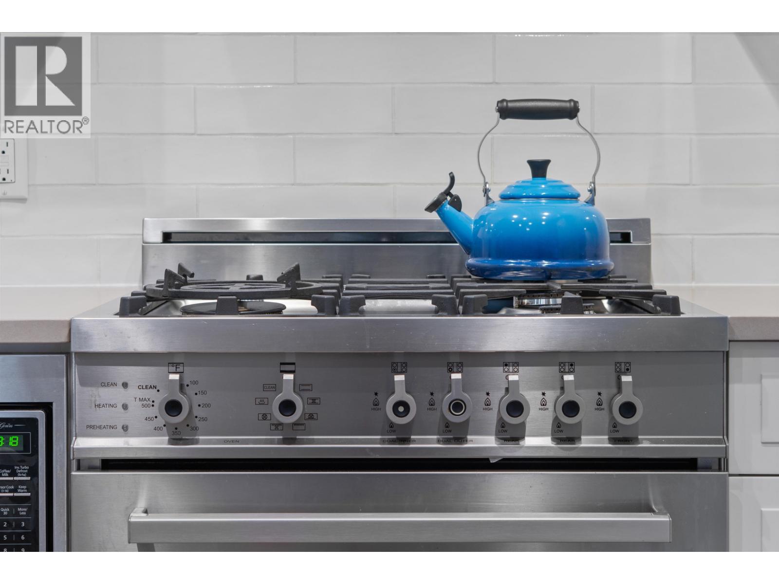 8121 SHAUGHNESSY STREET, Vancouver