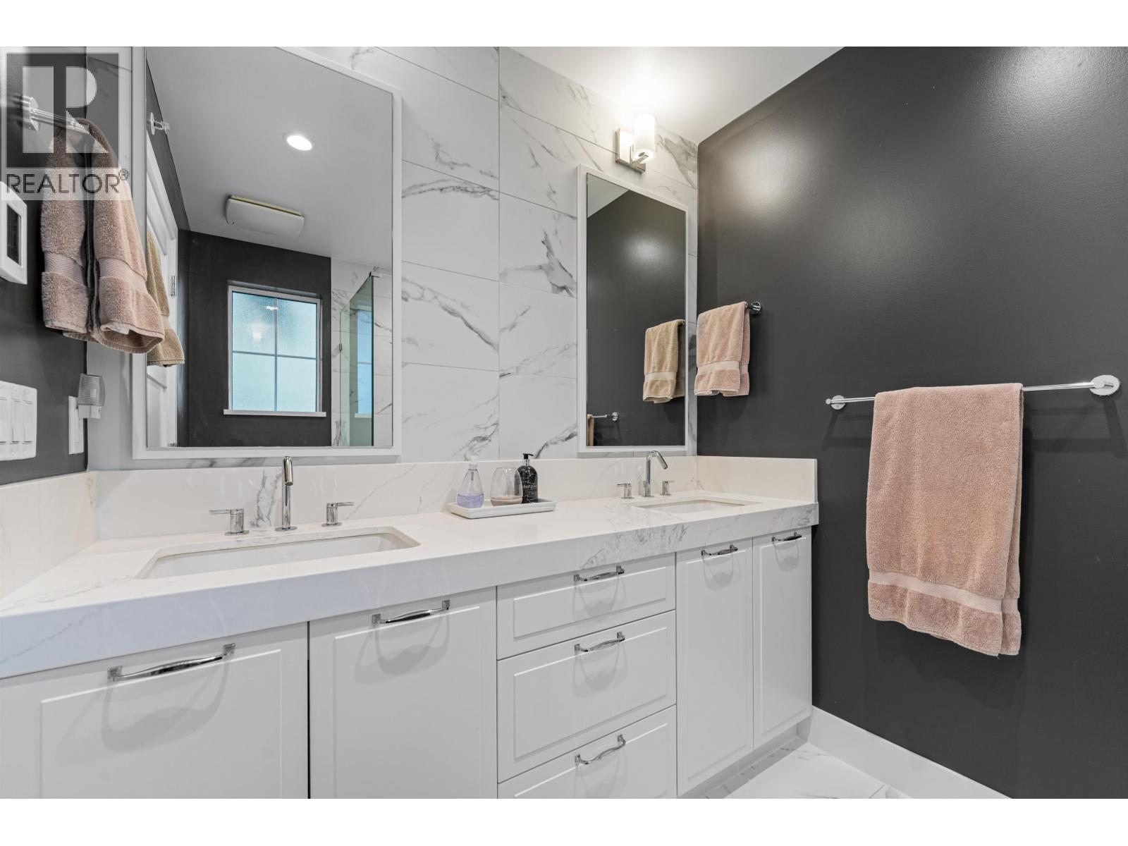 8121 SHAUGHNESSY STREET, Vancouver