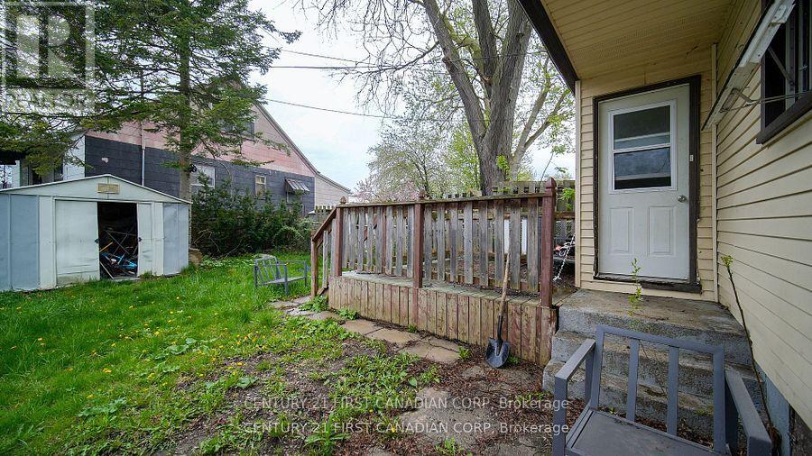 19 MONTGOMERY DRIVE - 3
