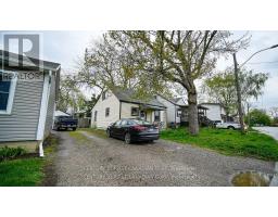 19 Montgomery Drive, Chatham Kent, ON N8A1P2 Photo 16