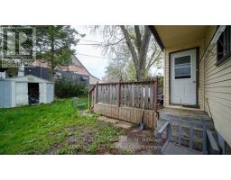 Bedroom 3 - 19 Montgomery Drive, Chatham Kent, ON N8A1P2 Photo 6