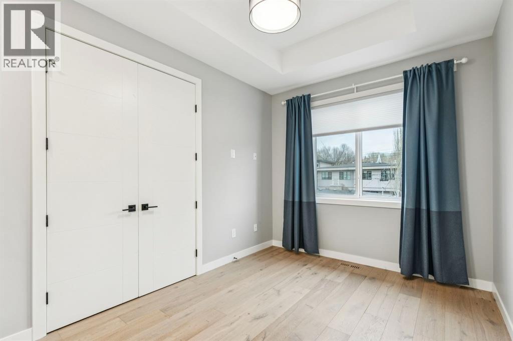 Single Family House for Sale in   Avenue NW Parkdale Calgary 