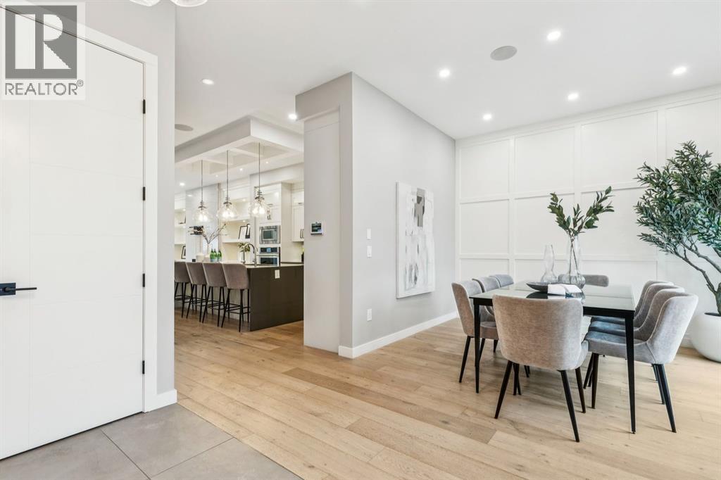 Single Family House for Sale in   Avenue NW Parkdale Calgary 