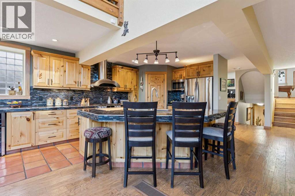 Single Family House 4 Level for Sale in  Viceroy Drive NW Varsity Calgary 