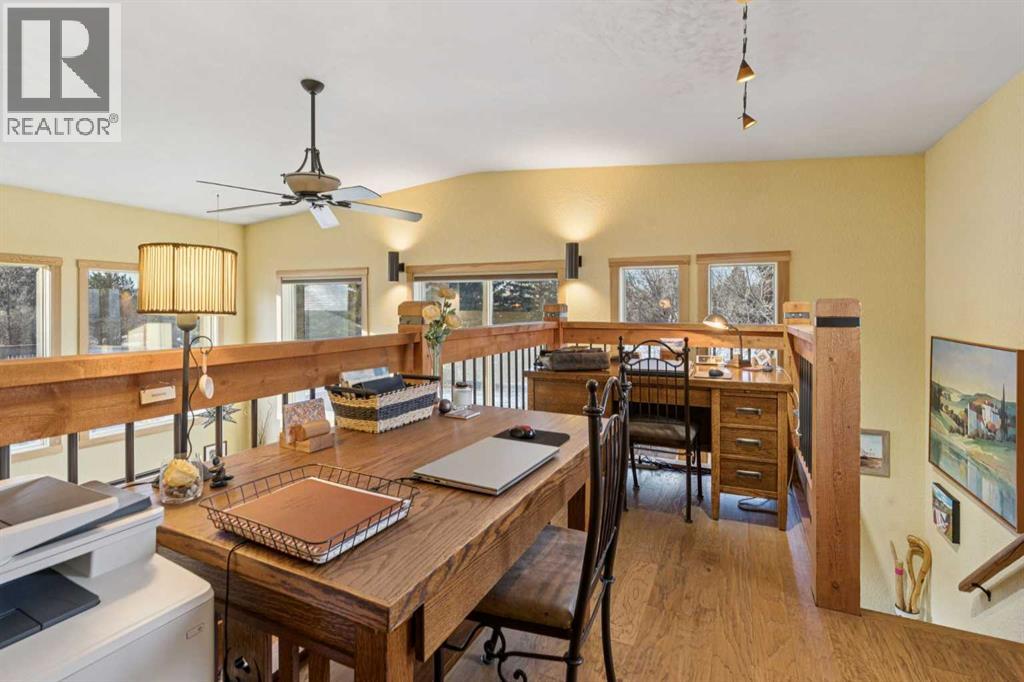 Single Family House 4 Level for Sale in  Viceroy Drive NW Varsity Calgary 