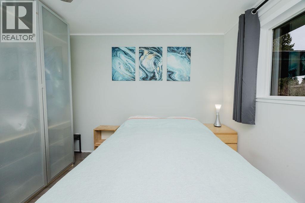 1405 VELVET ROAD, Gibsons