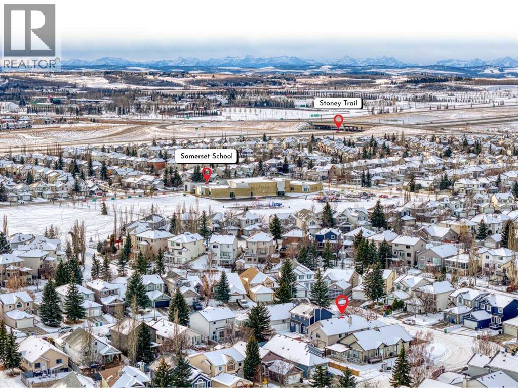 Single Family House Bi-level for Sale in  Somerset Close SW Somerset Calgary 