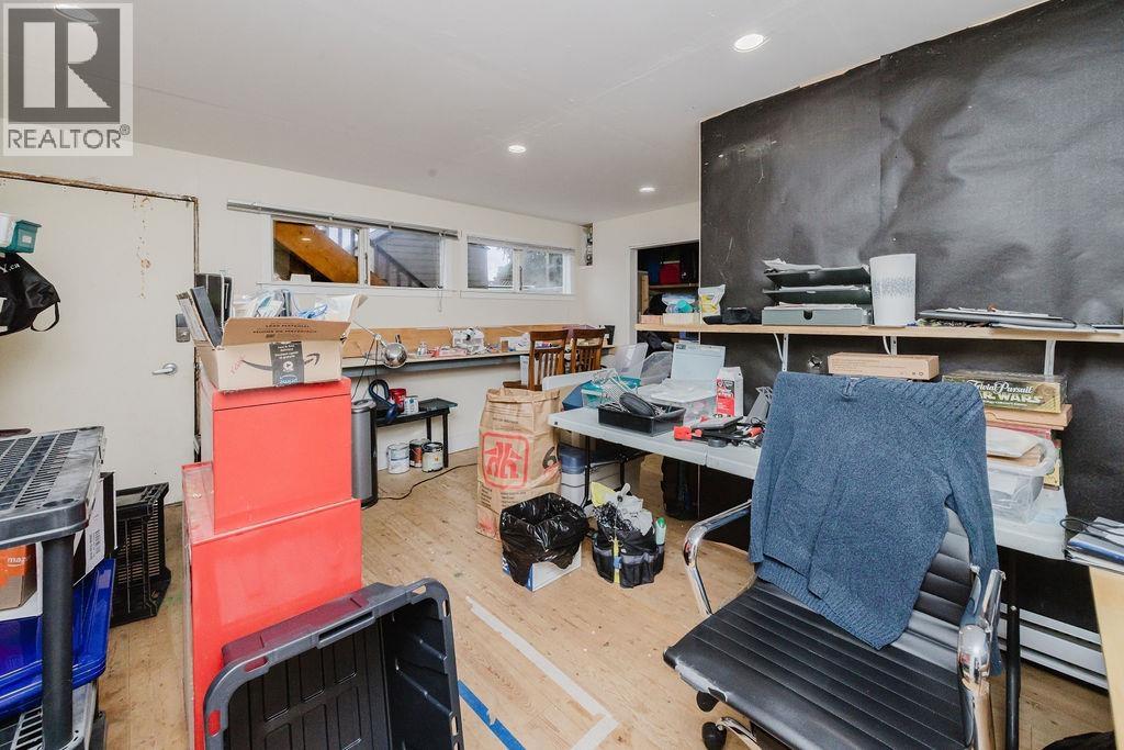 1405 VELVET ROAD, Gibsons