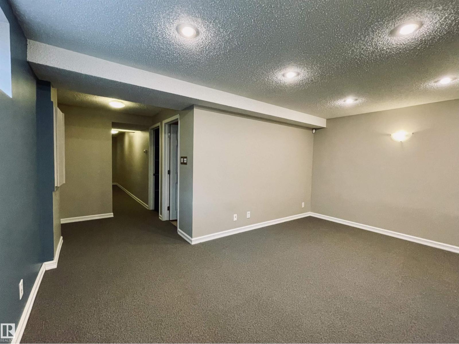 
          78 230 EDWARDS Drive SW
            <br/>
            <span>Edmonton</span>
            , 
            <span>AB</span>
             <span>T6X1G7</span>
         - Photo 20