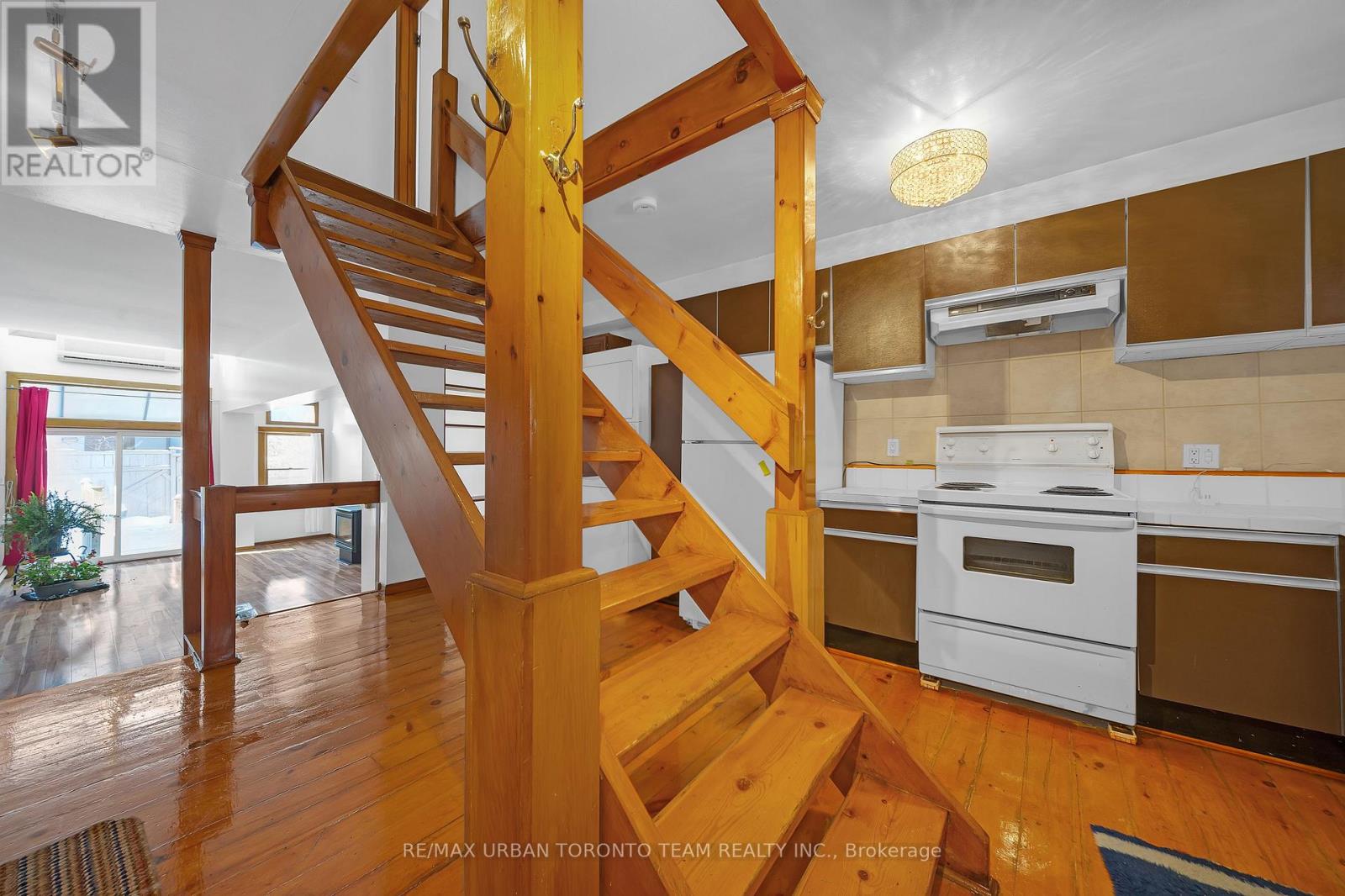 UNIT #1 - 14 BRIGHT STREET - Photo 5 of 32, Toronto (Moss Park), Ontario