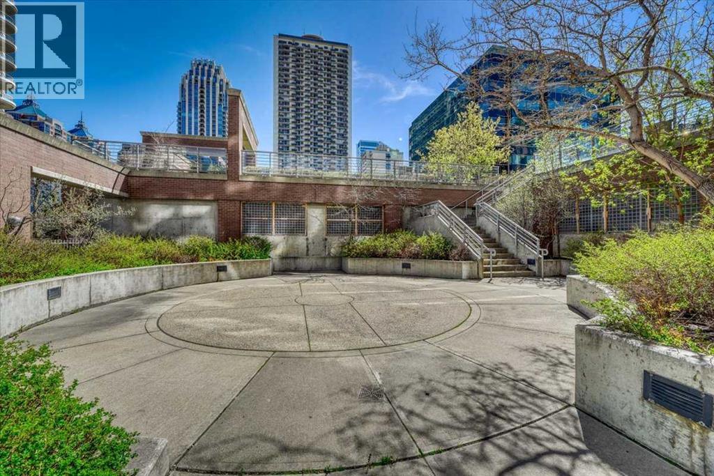 Single Family House for Sale in    Street SW Downtown West End Calgary 