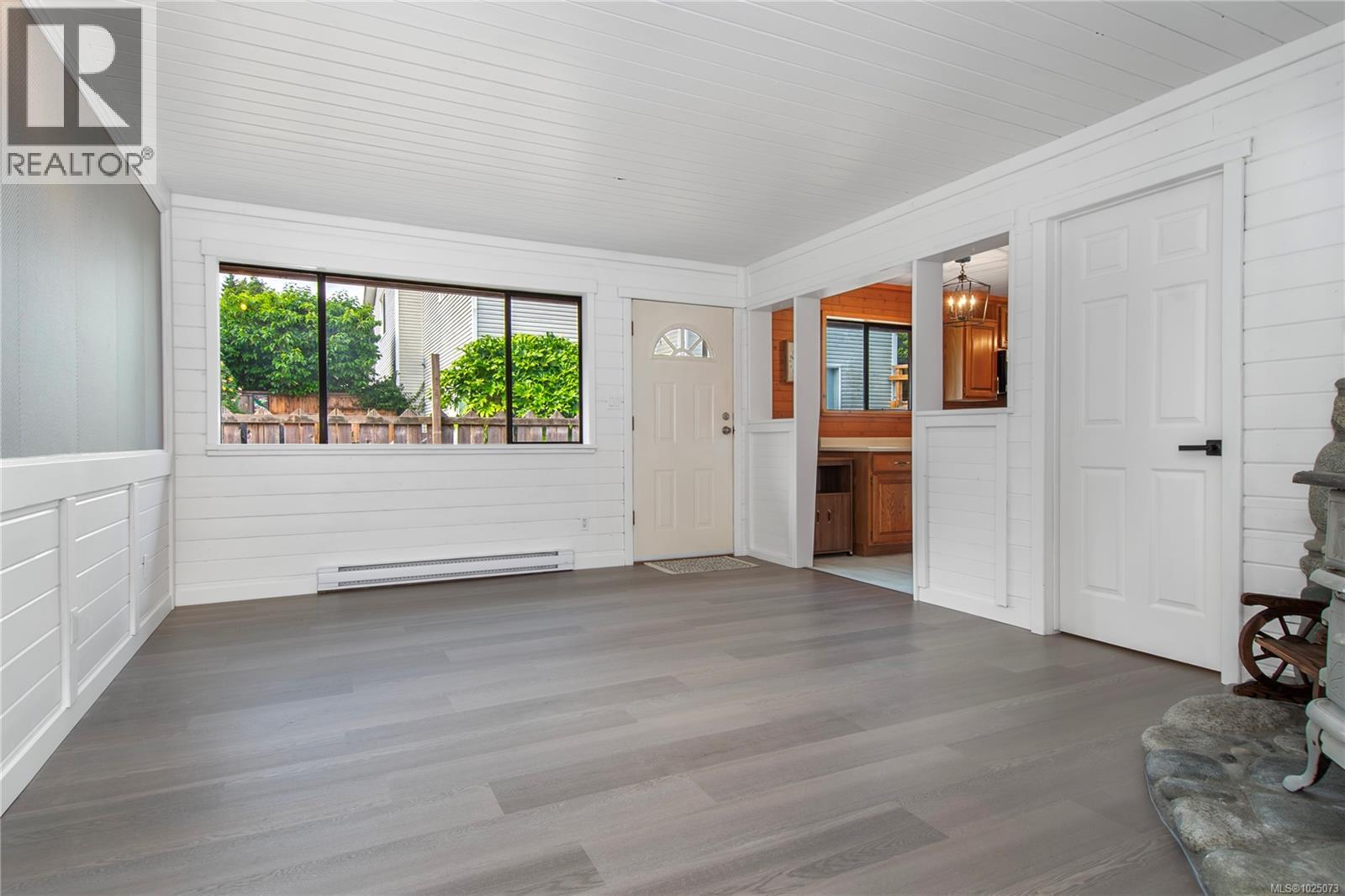 217 Larwood Rd, Campbell River