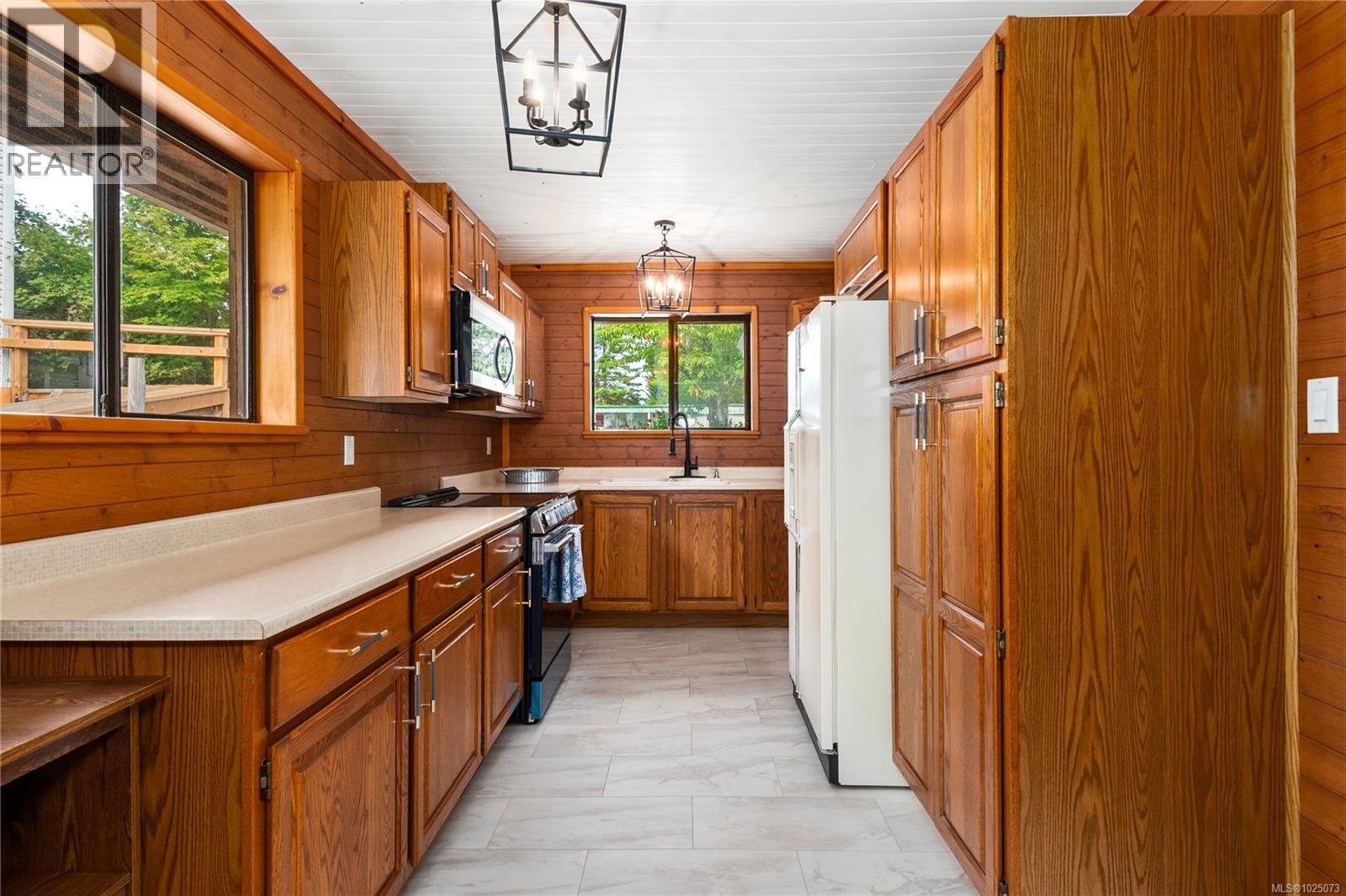 217 Larwood Rd, Campbell River