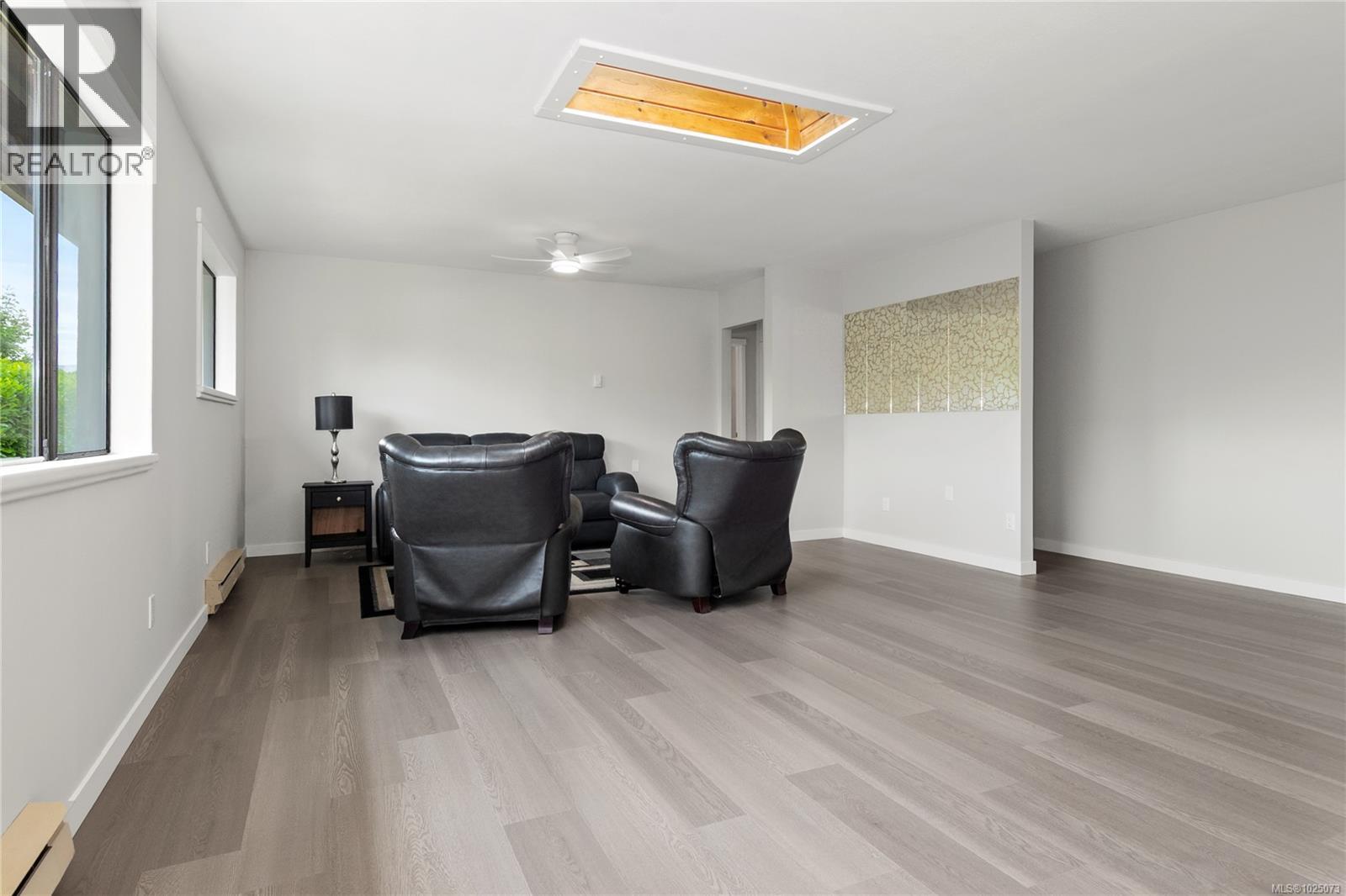 217 Larwood Rd, Campbell River